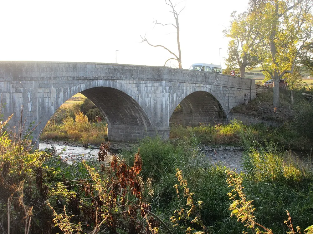 Bridge of Alford, the local landmark of AB33