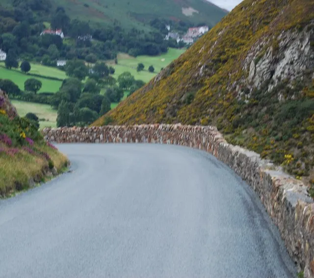 Sychnant Pass, the local landmark of LL34